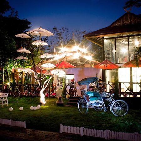 Hotel Baan Puang Petch Chiang Mai Exterior foto