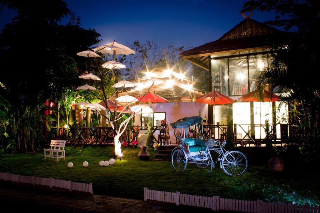 Hotel Baan Puang Petch Chiang Mai Exterior foto