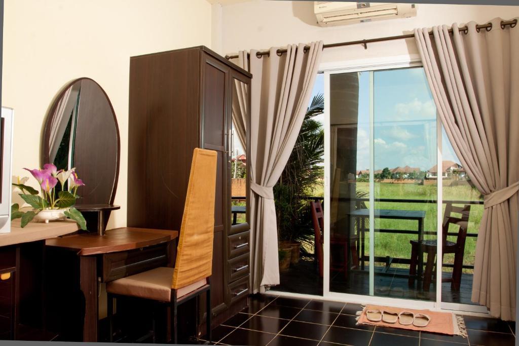 Hotel Baan Puang Petch Chiang Mai Exterior foto